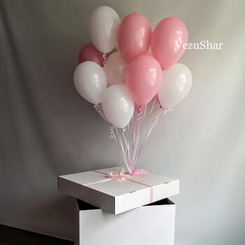 Коробка 15 бело-розовых шаров фото